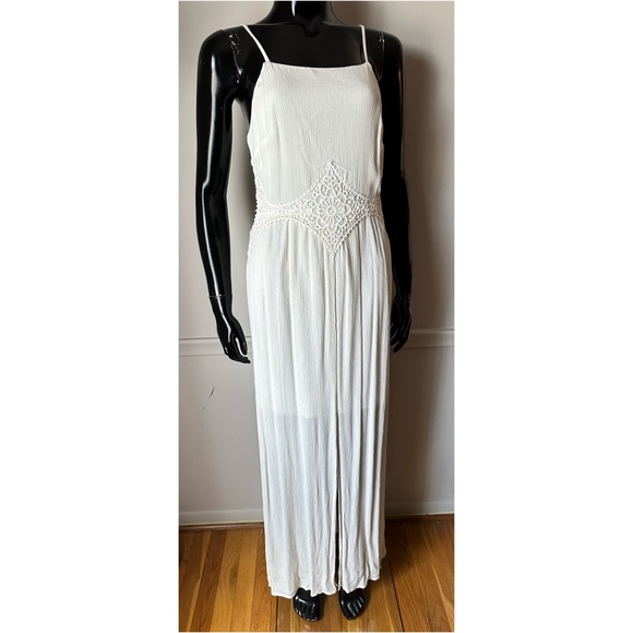 Xhilaration Ivory Maxi Summer Dress Size M - Picture 1 of 5